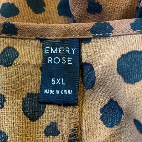 Emery rose leopard Print Blouse and Womens plus size 5X - Picture 9 of 10